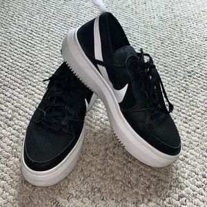 Nike Court Vision Alta black and white size 10